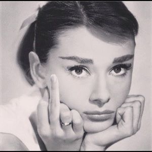 Meet your Posher, Erin